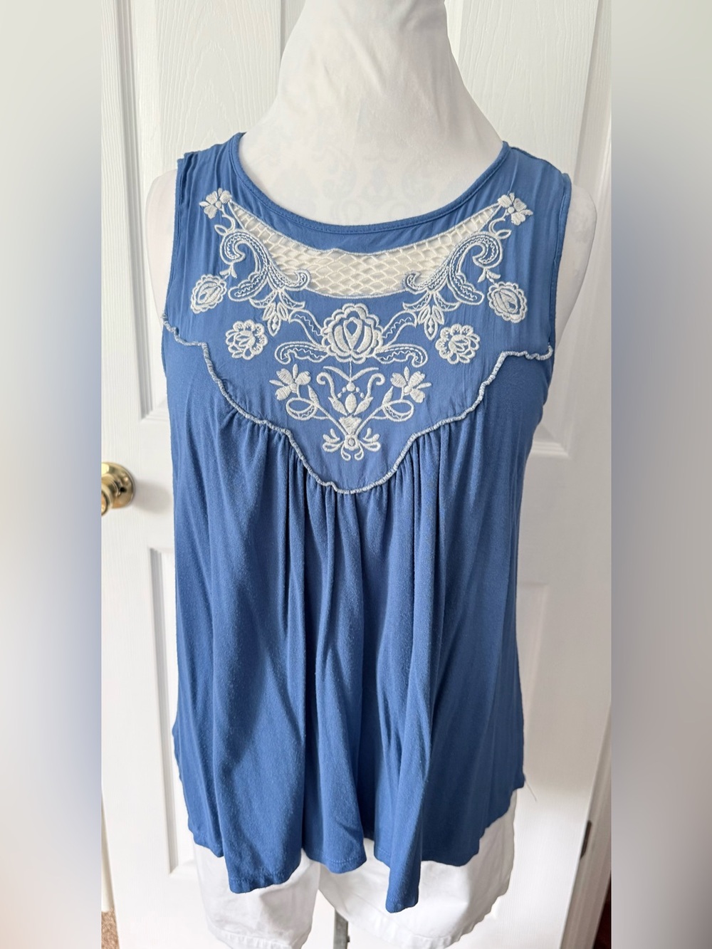 Blue Embroidered Sleeveless Women's Top